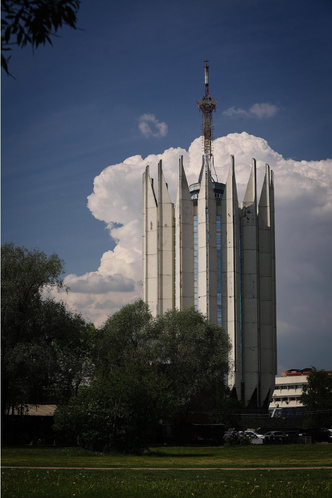 Интересные места: Сад Бенуа в Санкт-Петербурге