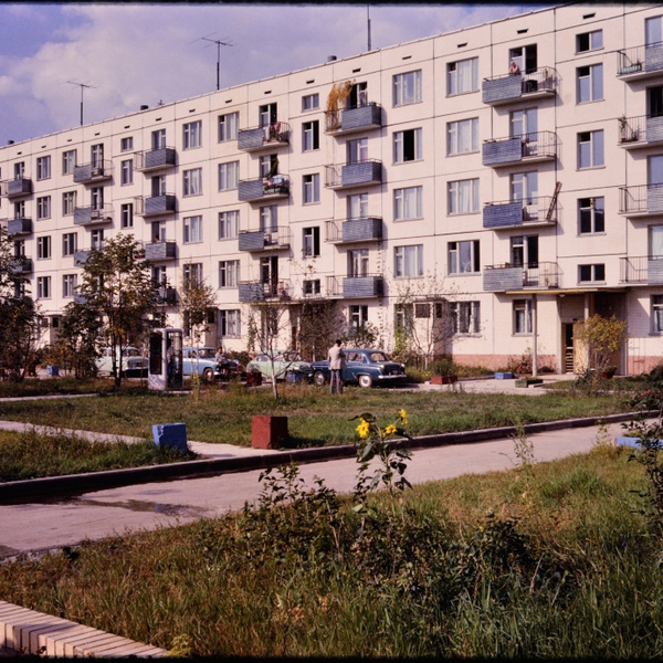 Москва 1960-х годов глазами фотографа: как выглядели наши дома и дворы в то время