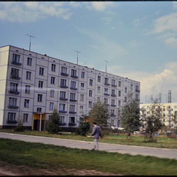 Москва 1960-х годов глазами фотографа: как выглядели наши дома и дворы в то время