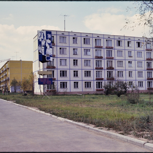 Москва 1960-х годов глазами фотографа: как выглядели наши дома и дворы в то время