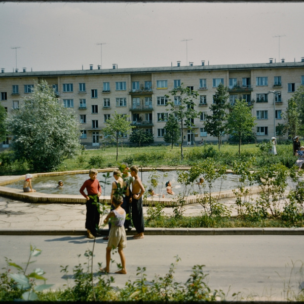 Москва 1960-х годов глазами фотографа: как выглядели наши дома и дворы в то время