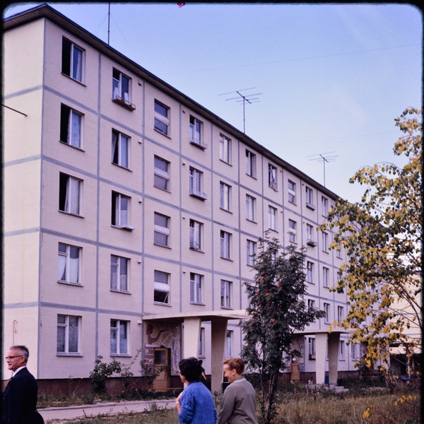 Москва 1960-х годов глазами фотографа: как выглядели наши дома и дворы в то время